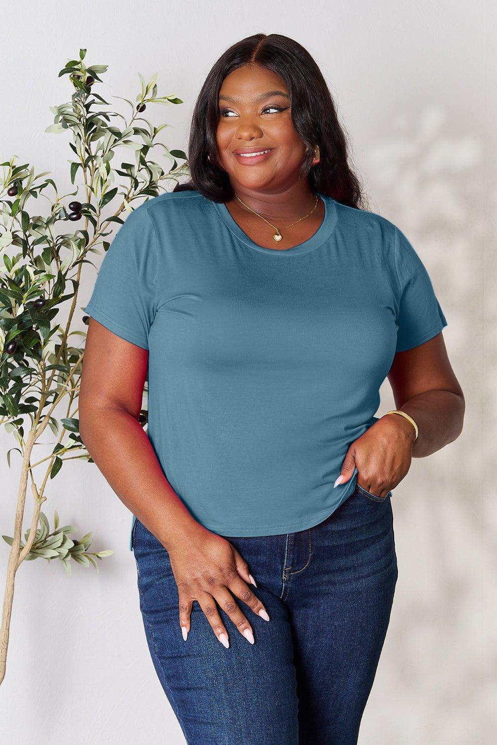 Basic Bae Full Size Round Neck Short Sleeve T - Shirt - Admiresty
